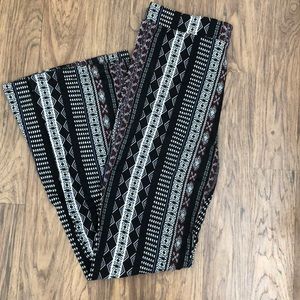 🌻3/$10 Printed Leggings